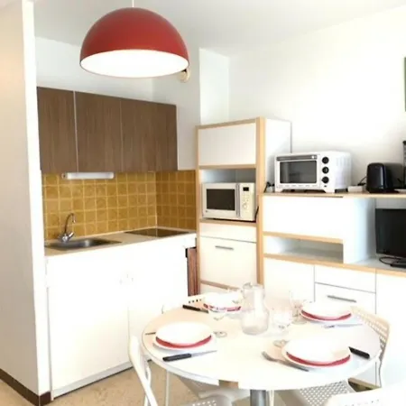 Appartement Avec Balcon A 5 Min Des Thermes, Animaux Admis - Fr-1-503-8 *