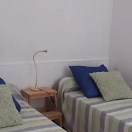 Appartement Avec Balcon A 5 Min Des Thermes, Animaux Admis - Fr-1-503-8